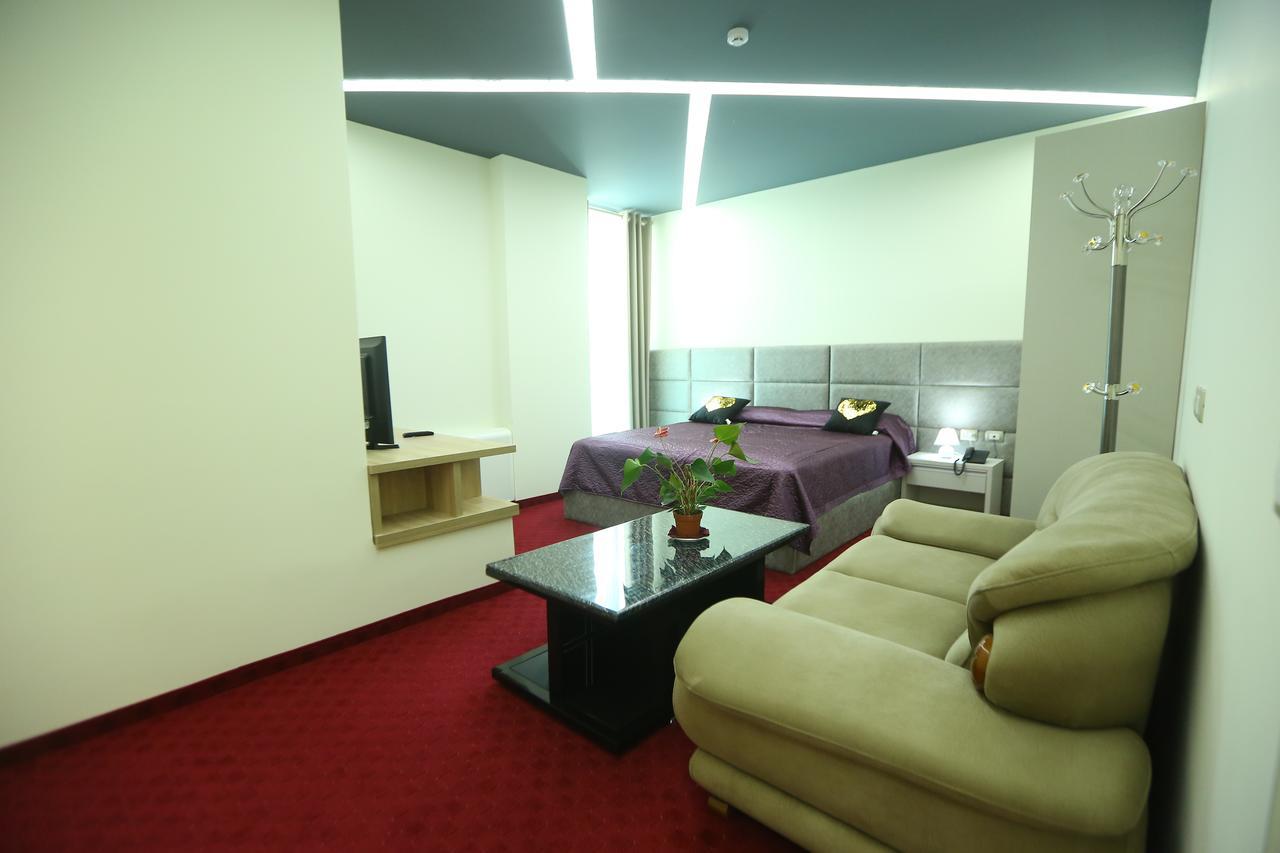 Hotel Vllaznia Шкодер Экстерьер фото
