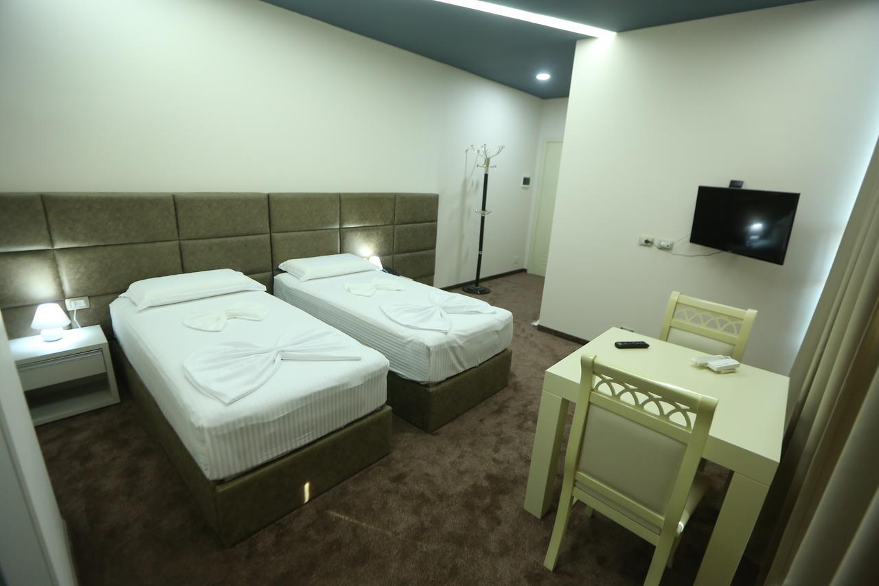 Hotel Vllaznia Шкодер Экстерьер фото