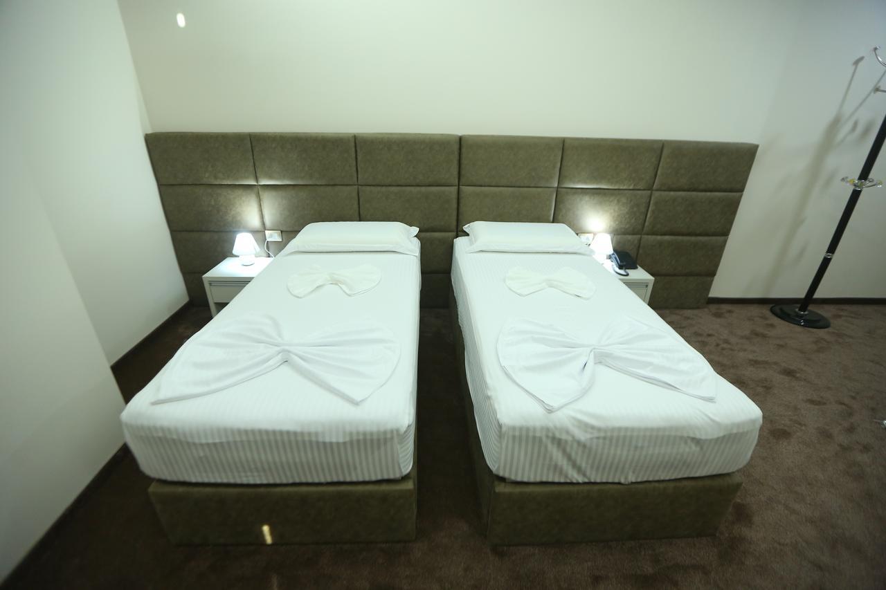 Hotel Vllaznia Шкодер Экстерьер фото